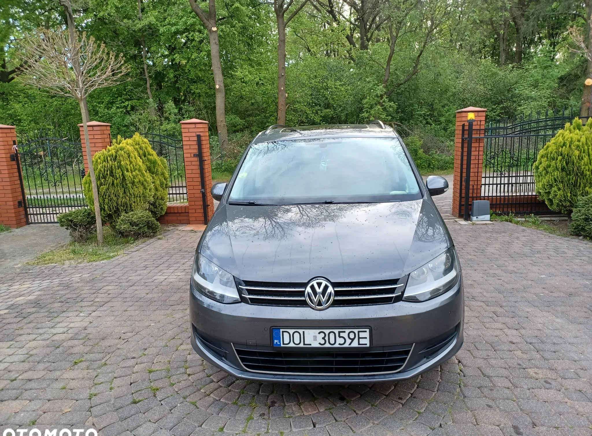 Volkswagen Sharan cena 46500 przebieg: 280000, rok produkcji 2012 z Kalety małe 121